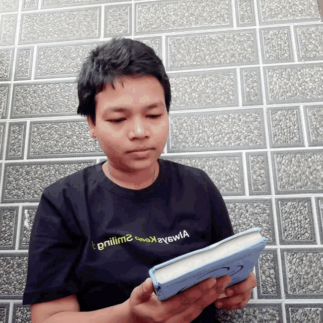 Jagyasini Singh Opening Book GIF - Jagyasini Singh Opening Book Book -  Discover & Share GIFs